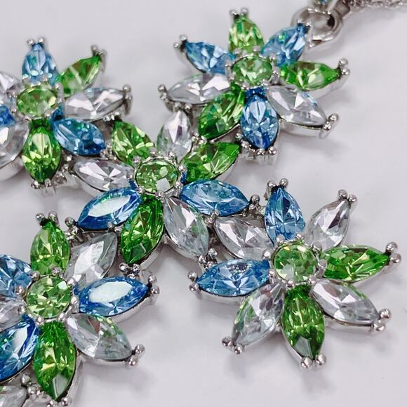 Vintage Large Silver Tone Floral Rhinestone Cross Pendant Necklace Blue Green - Picture 6 of 11